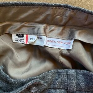 Jones New York 100% wool Size 10